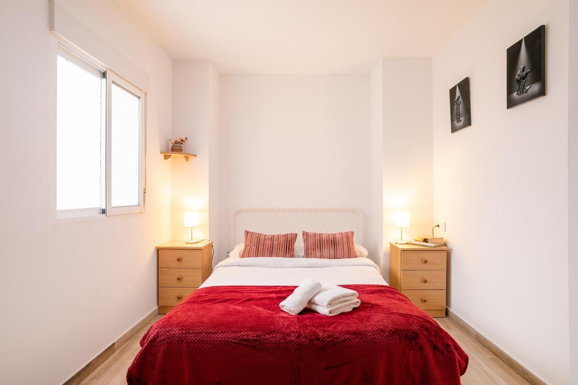 Apartamentos Centricos De San Leandro Аликанте Экстерьер фото